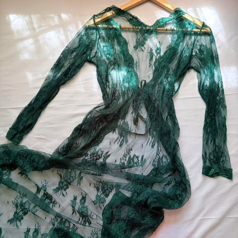 Avid Love | M — deep emerald floral lace duster - Picture 3 of 4